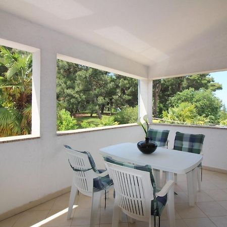 Apartment In Porec/Istrien 10214 Ngoại thất bức ảnh