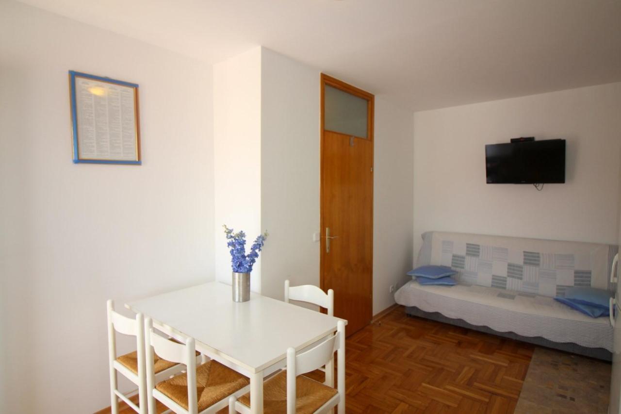 Apartment In Porec/Istrien 10214 Ngoại thất bức ảnh
